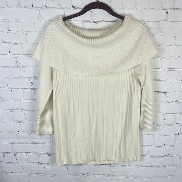Kenneth Cole New York Cream Cowl Neck Sweater 3/4 Sleeves Women's Size Medium - Picture 1 of 5